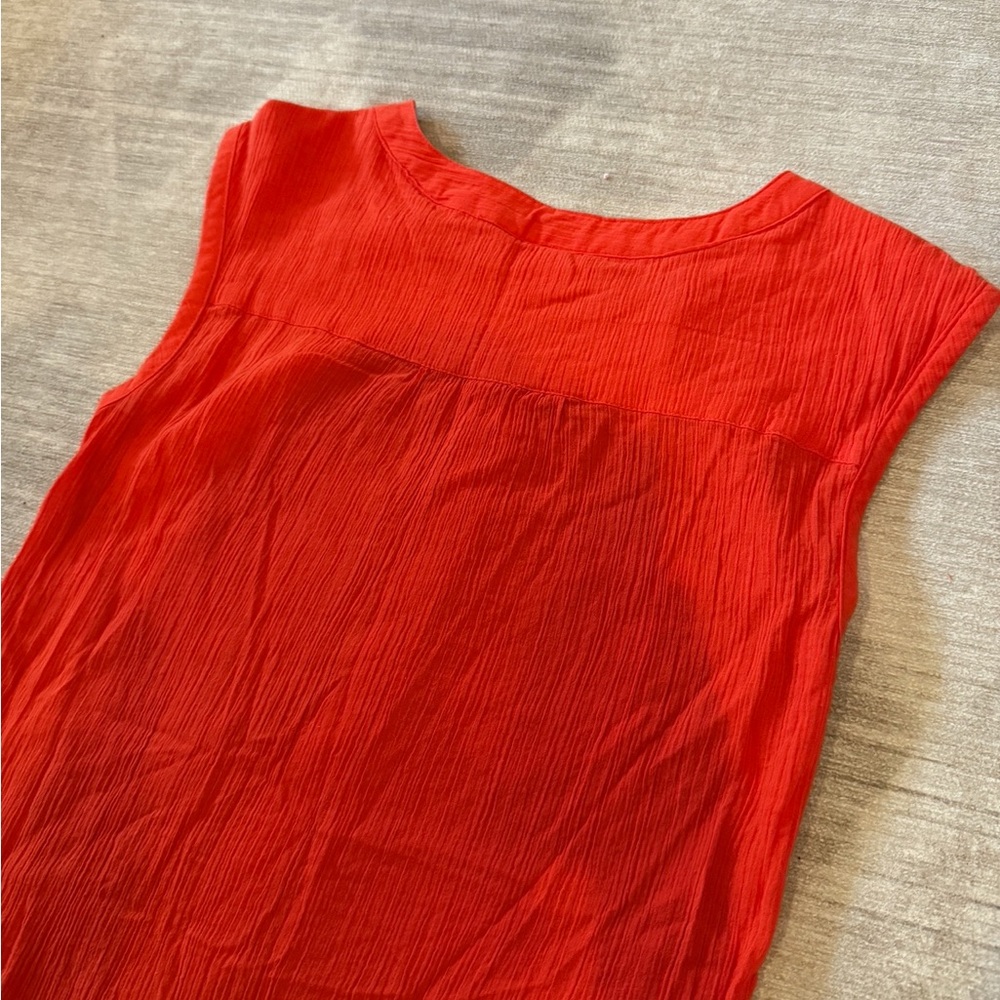 Red Buttoned Blouse - Picture 5 of 5